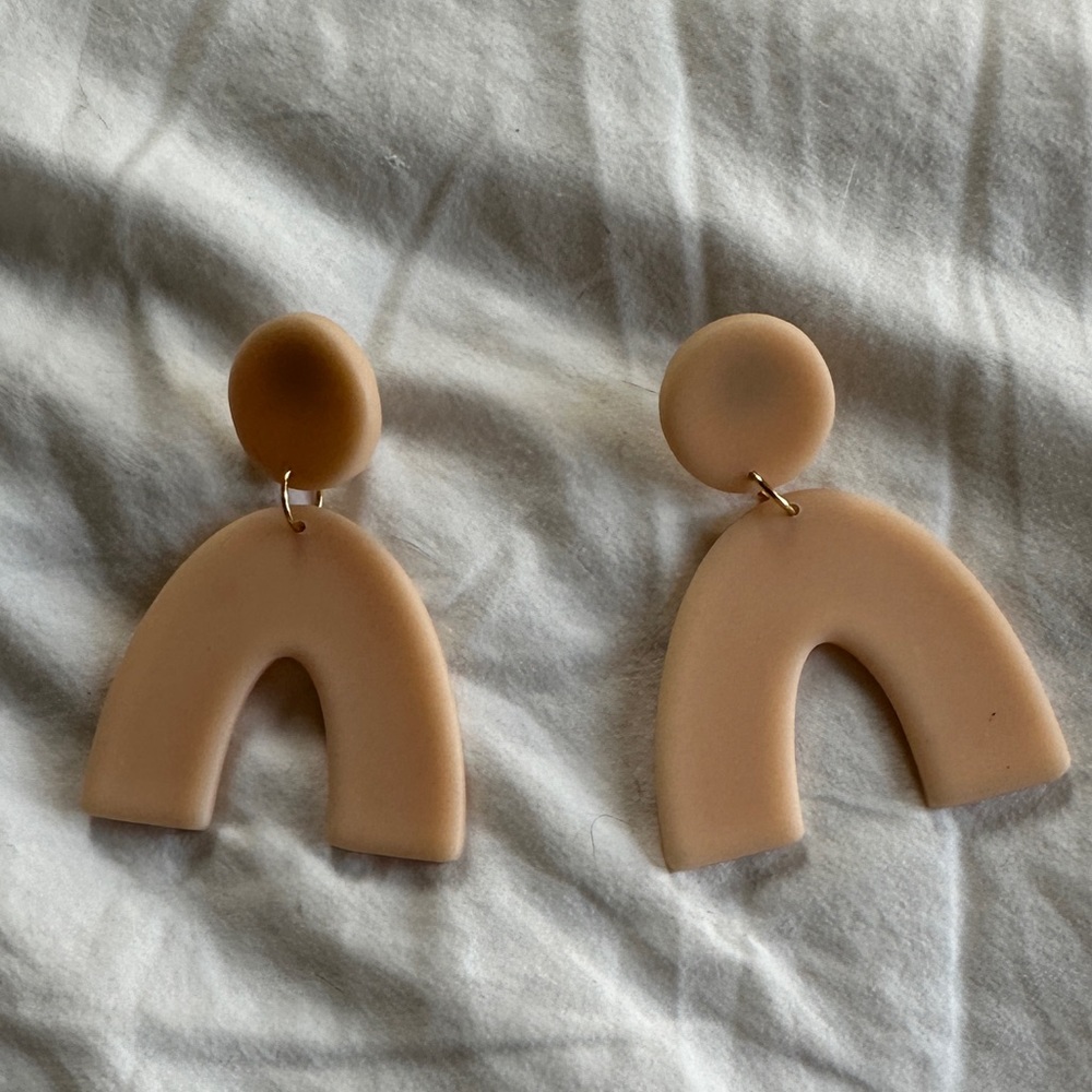 Romy Studio Clay Enamel Earrings in Millenial Pink